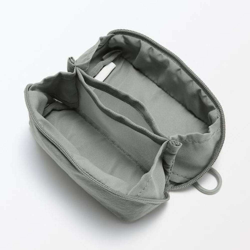 NEW MUJI Wrinkle Nylon Wide Opening Pouch Gray Small Organizer JAPAN - Picture 5 of 10